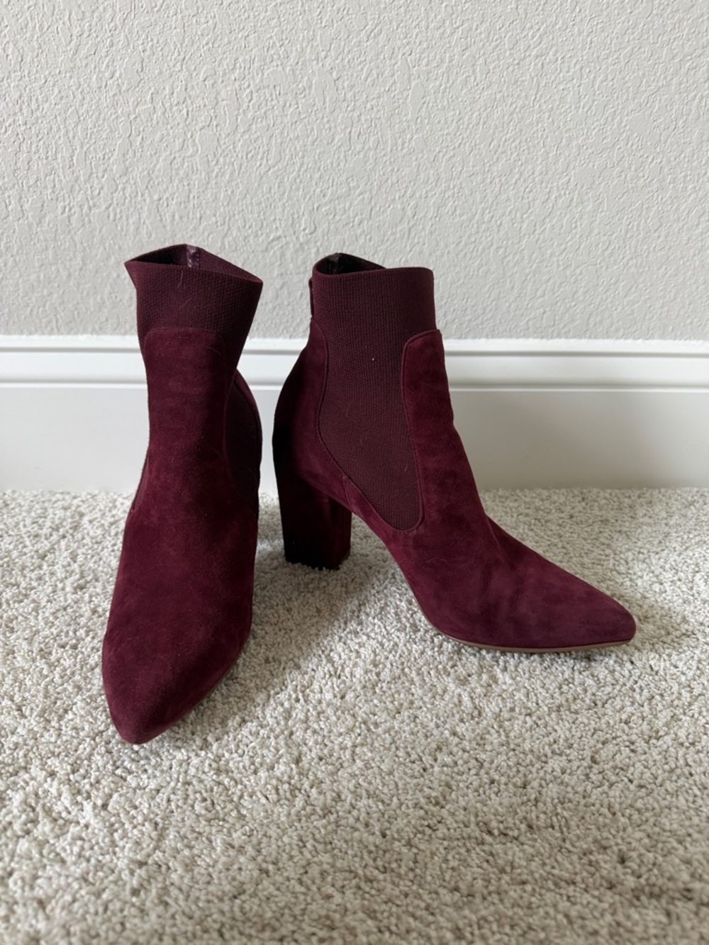 Steve Madden Women's Richter Burgundy Suede Pointed Toe Ankle Booties